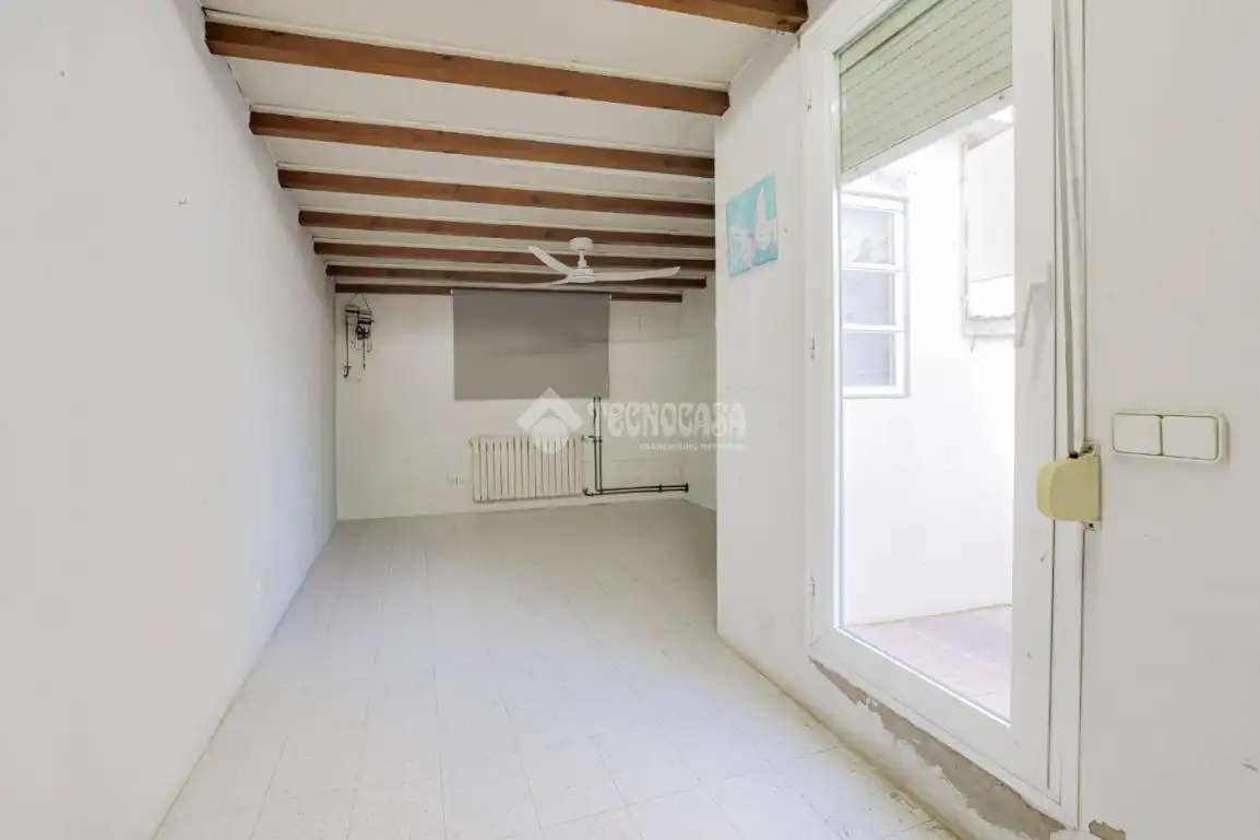 Casa aparellada amb terrassa en venda a Centre - Can Nadal, imagen 3