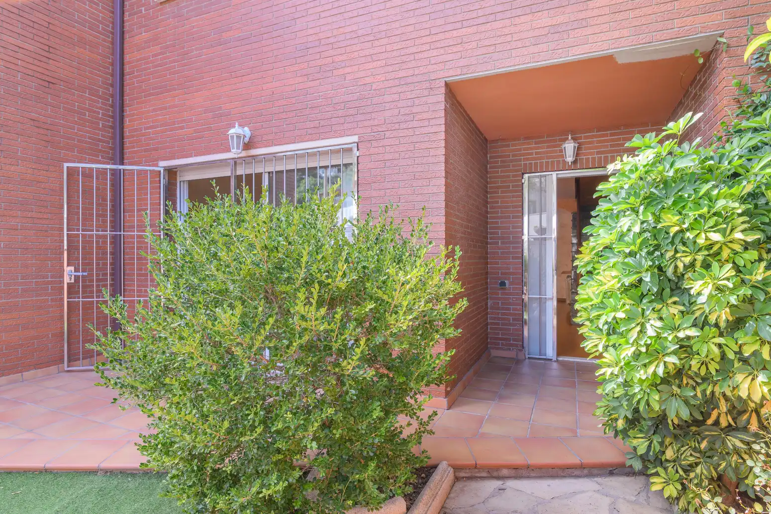 Adosado con terraza en venta en Vallirana - Eduard Toldra, imagen 3
