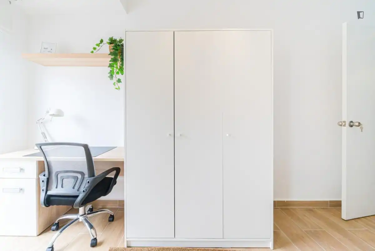 Habitación de Apartamento para compartir en Elche / Elx con Amueblado, Lavadora y Microondas