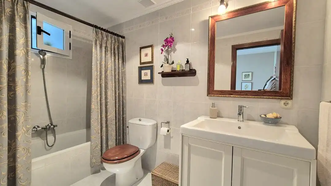Piso con terraza en venta en Calle del Concejo de Egüés 18, imagen 12