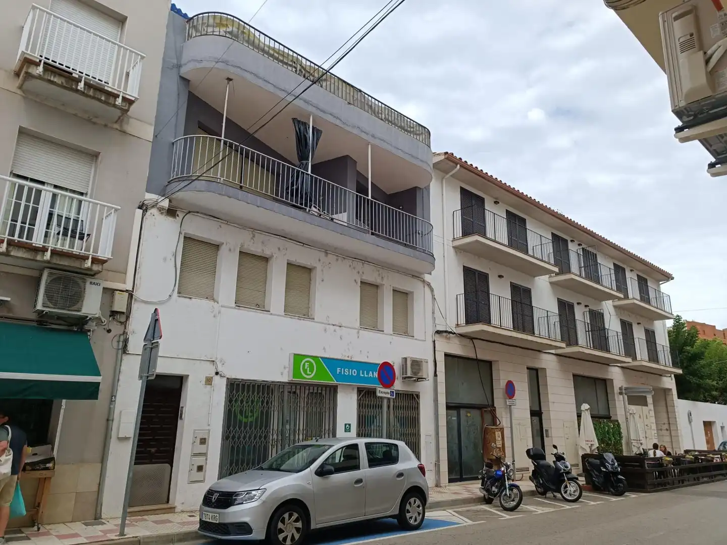 Vista exterior de Pis en venda en Llançà