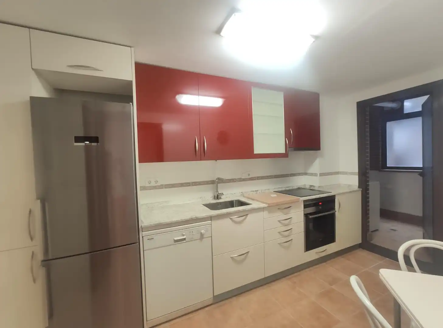 Küche von Wohnung zur Miete in Madrid mit Klimaanlage, Heizung und Parkett