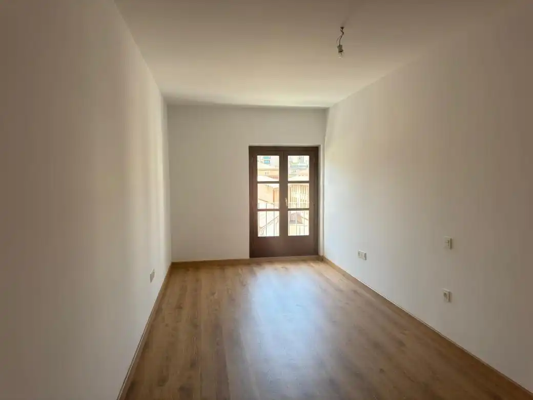 Habitación de Piso en venta en Zaragoza con Aire acondicionado, Calefacción y Parquet