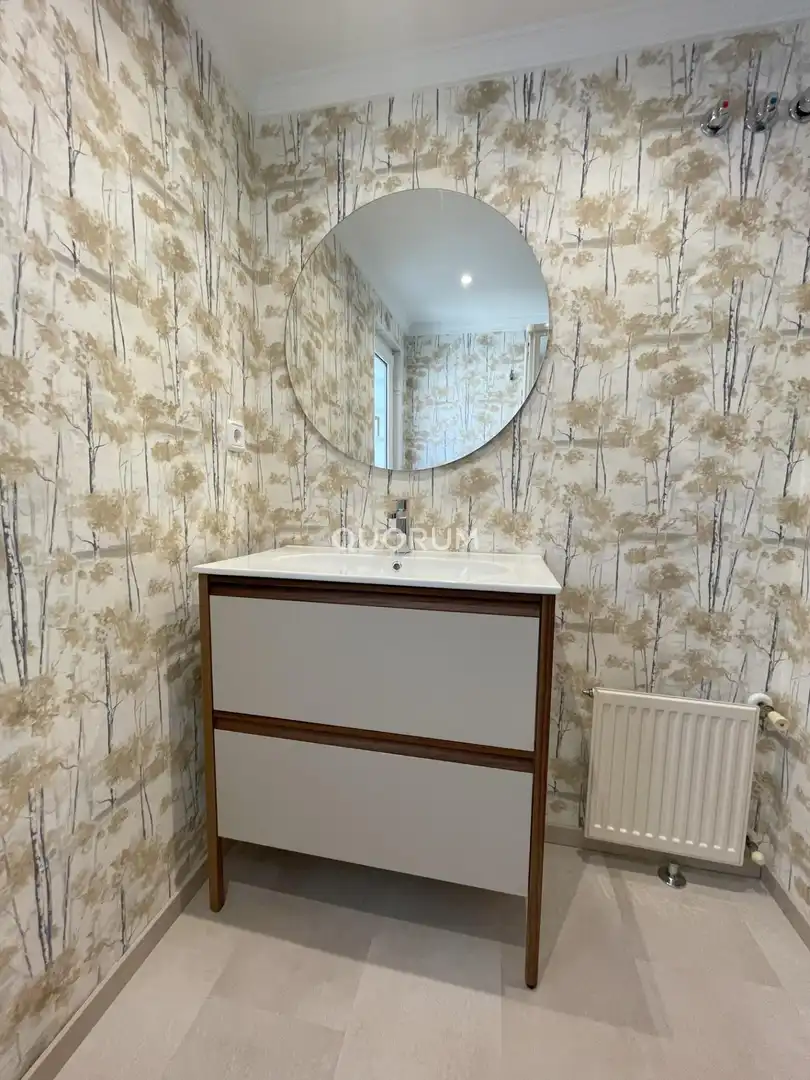 Bathroom of Flat for rent in Bilbao   with Heating, Terrace and Balcony