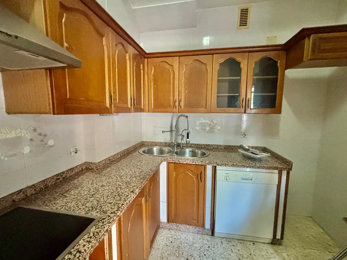 Casa adosada en venta en Calle San Hermenegildo, San Julián