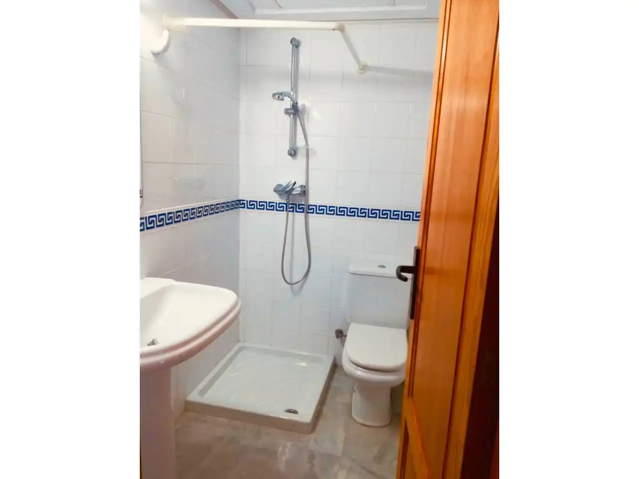 Baño de Piso de alquiler en  Palma de Mallorca con Aire acondicionado, Calefacción y Terraza
