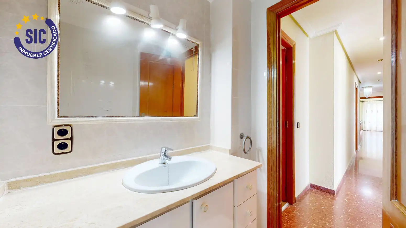 Bathroom of Flat for sale in Torrent  with Balcony