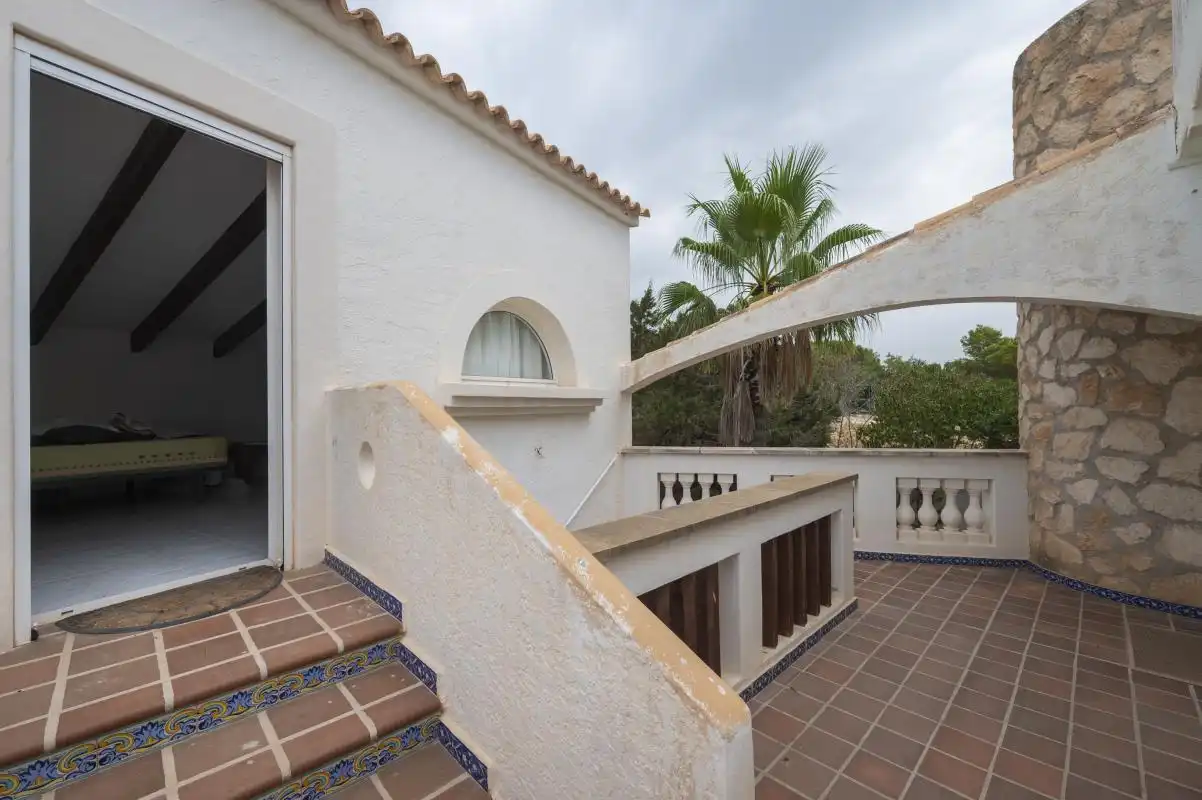Vista exterior de Casa o xalet en venda en Sant Josep de sa Talaia amb Calefacció, Jardí privat i Terrassa