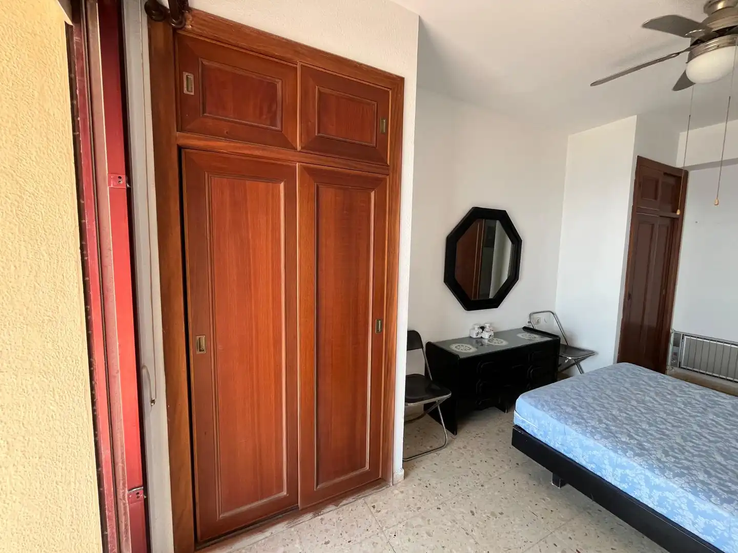 Habitación de Apartamento en venta en Gandia con Terraza, Amueblado y Piscina comunitaria
