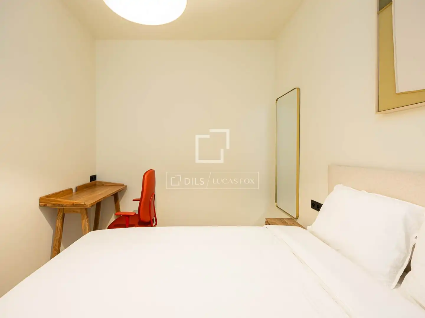 Habitación de Piso en venta en Barcelona con Aire acondicionado, Terraza y Amueblado
