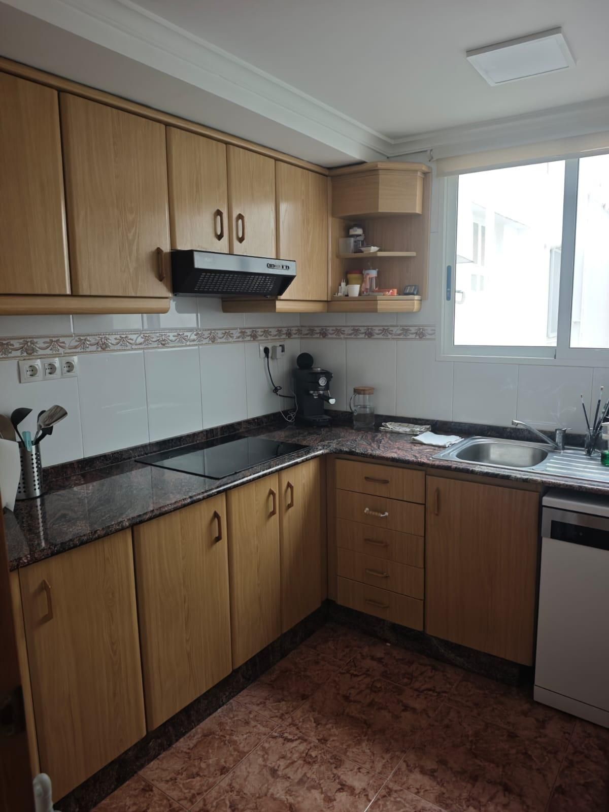 Cuina de Pis en venda en  Valencia Capital amb Balcó