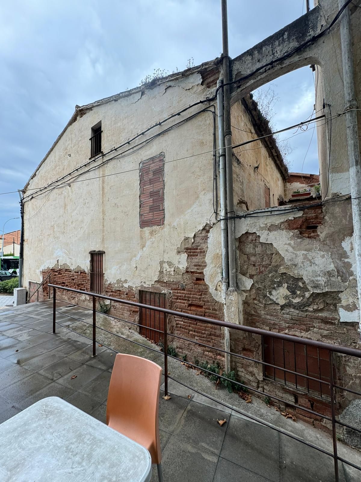 Vista exterior de Casa adosada en venta en La Roca del Vallès