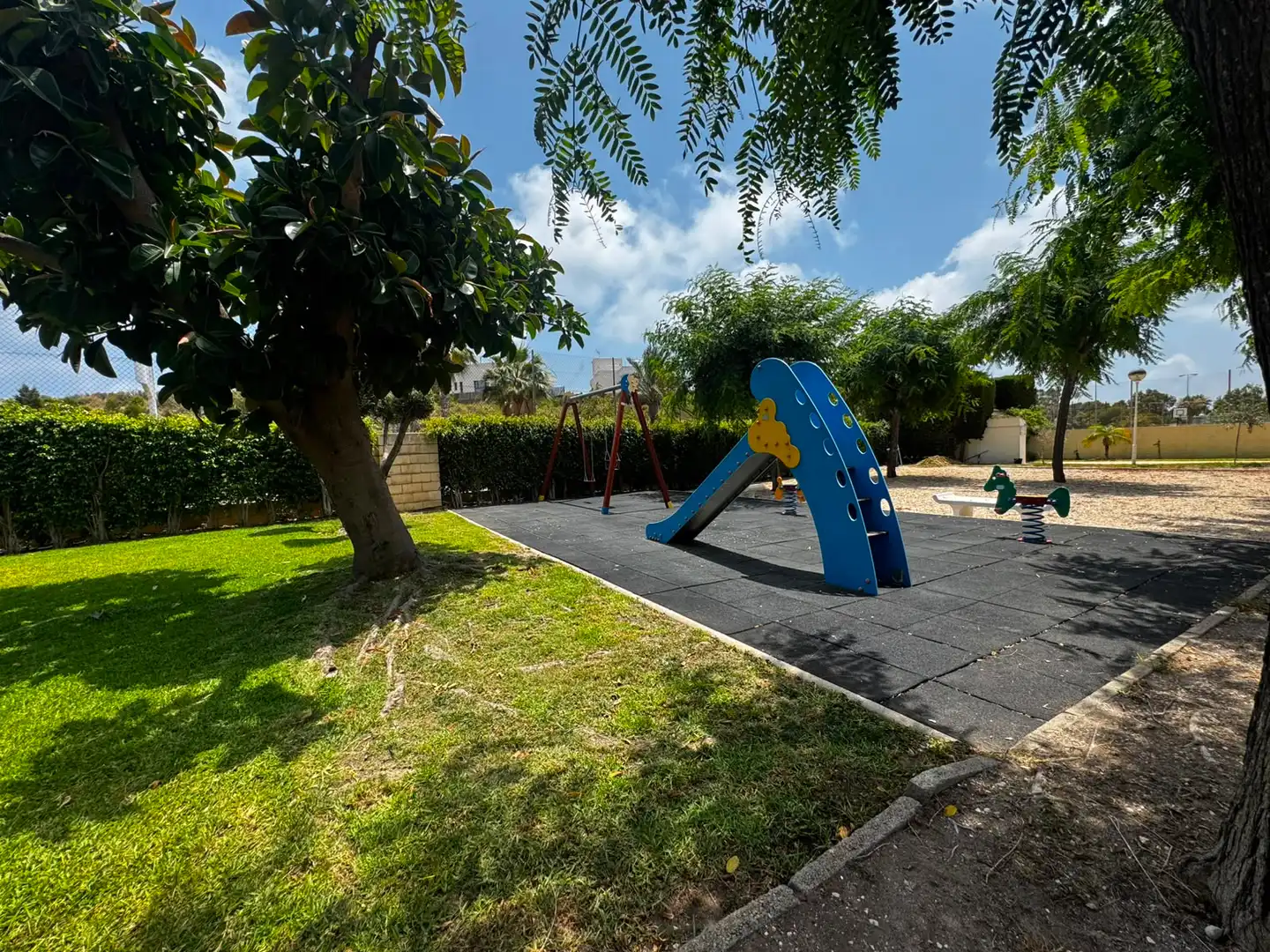 Jardí de Casa o xalet de lloguer en Alicante / Alacant amb Aire condicionat, Jardí privat i Parquet