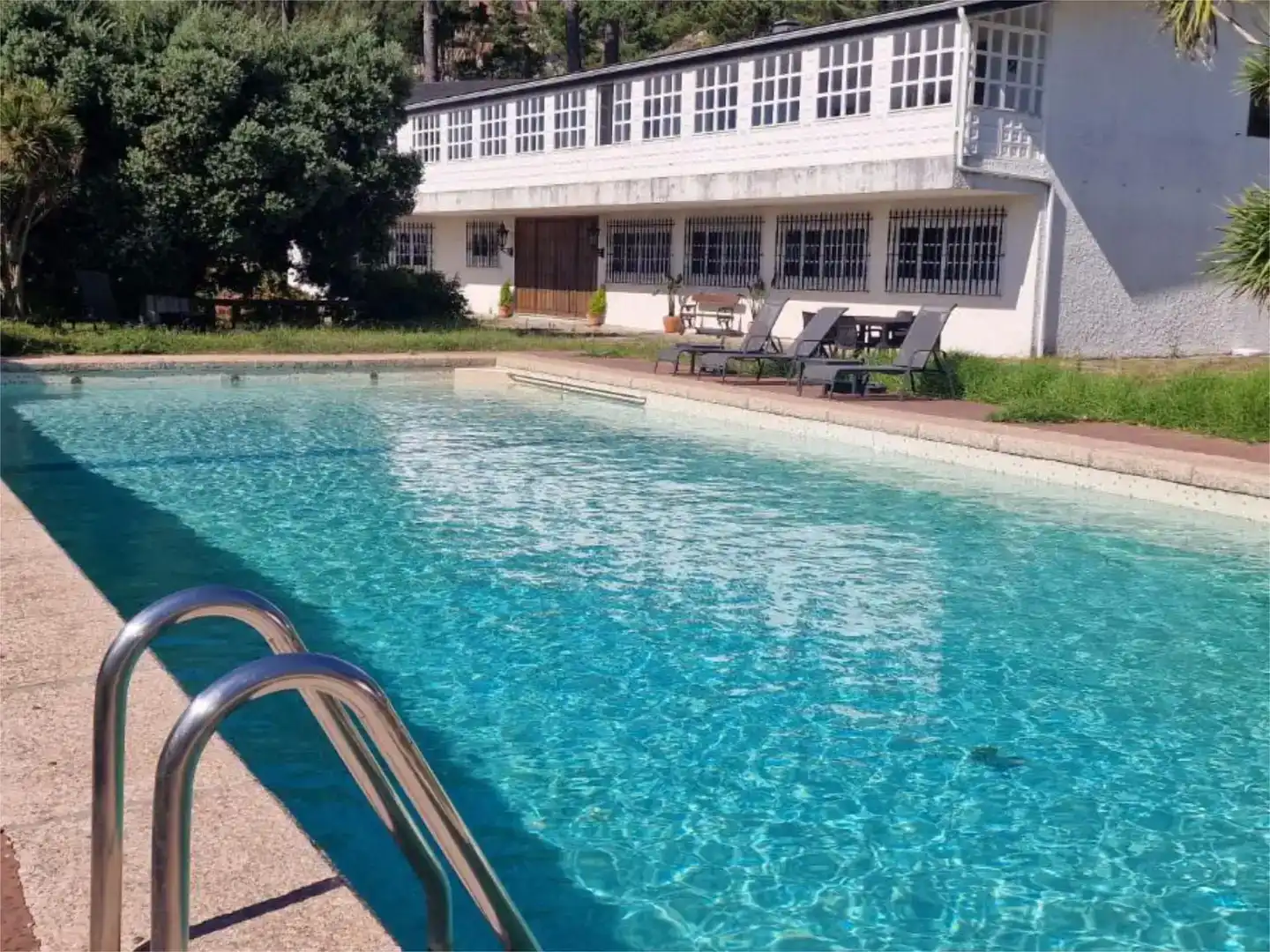 Piscina de Casa o chalet en venta en A Guarda   con Aire acondicionado, Jardín privado y Parquet