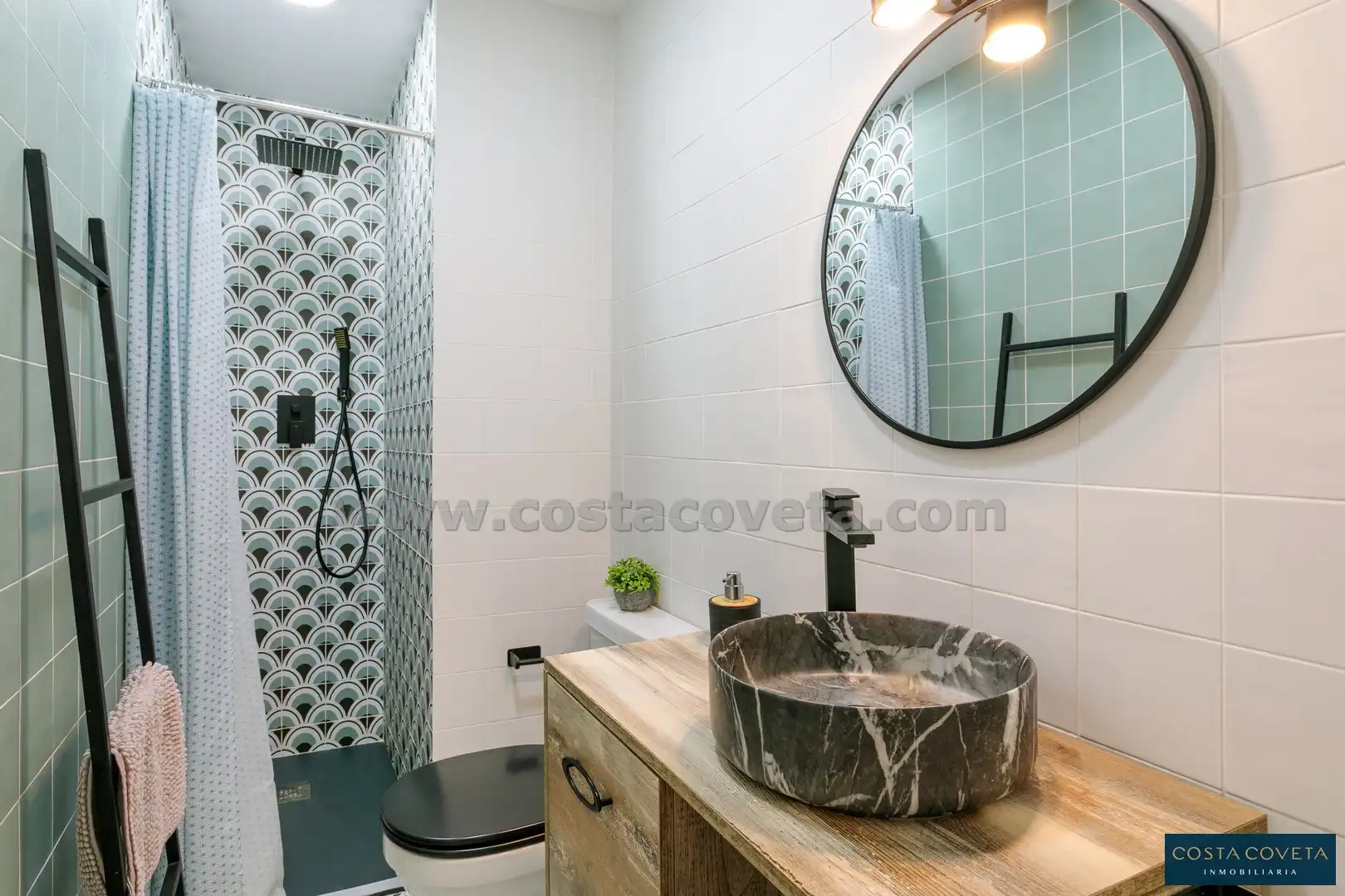 Bathroom of Houses for sale in El Campello  with Air Conditioner, Private garden and Terrace