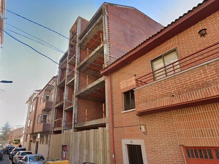 Vista exterior de Edifici en venda en Ávila Capital