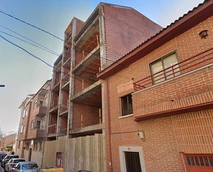 Vista exterior de Edifici en venda en Ávila Capital