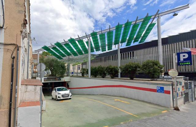 Garaje en Venta en  de la Gavarra, 12 en Canet de Mar