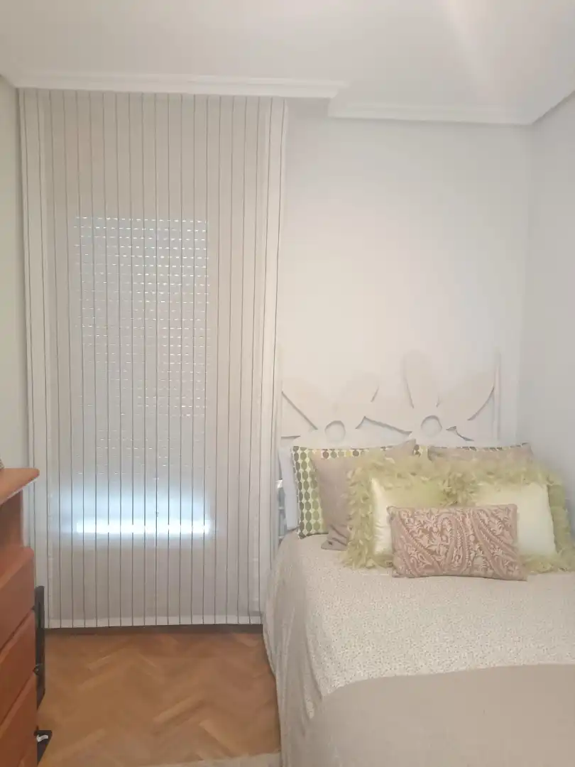 Bedroom of Detached homes for sale in Olmedo  with Heating, Private garden and Parquet flooring