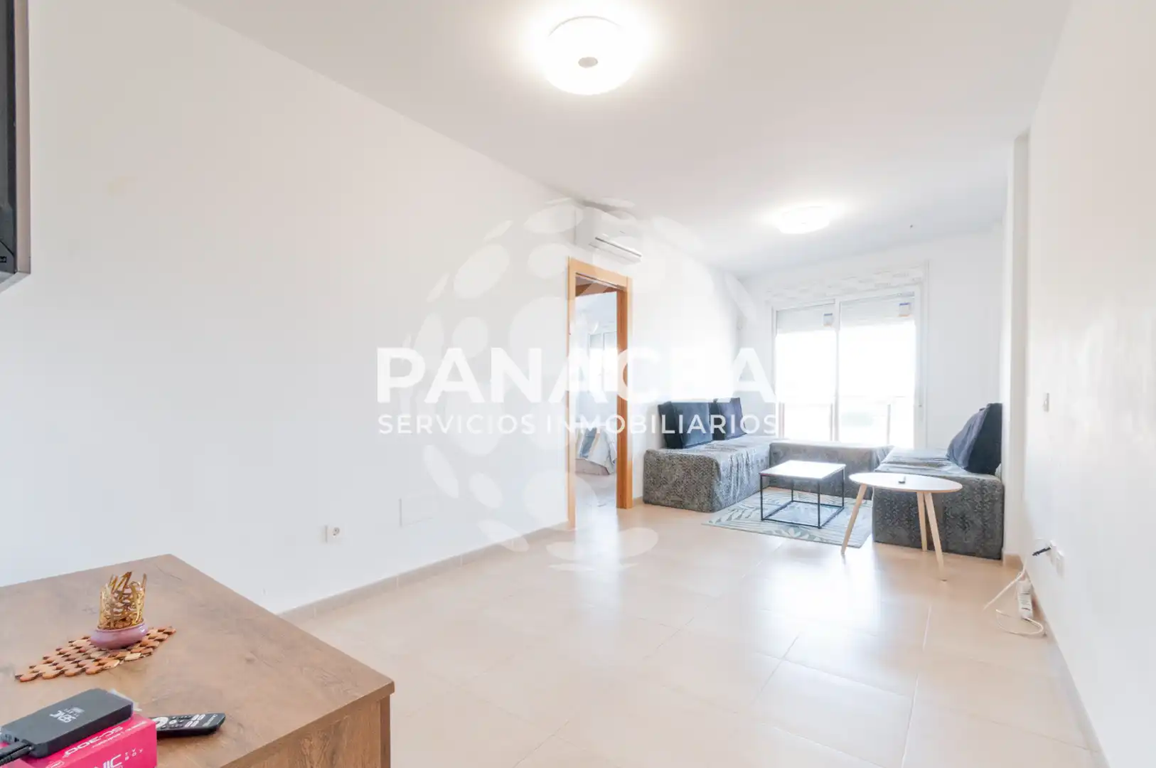 Sala de estar de Piso en venta en Roquetas de Mar con Amueblado, Horno y Lavadora