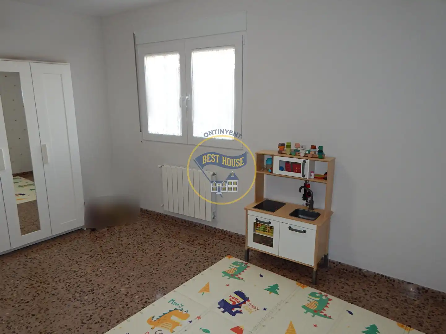 Wohnung zum Verkauf in Bocairent mit Klimaanlage, Heizung und Abstellraum
