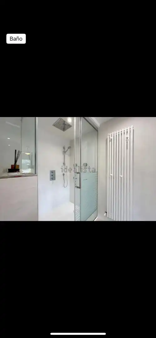 Bathroom of Detached homes for rent in La Navata