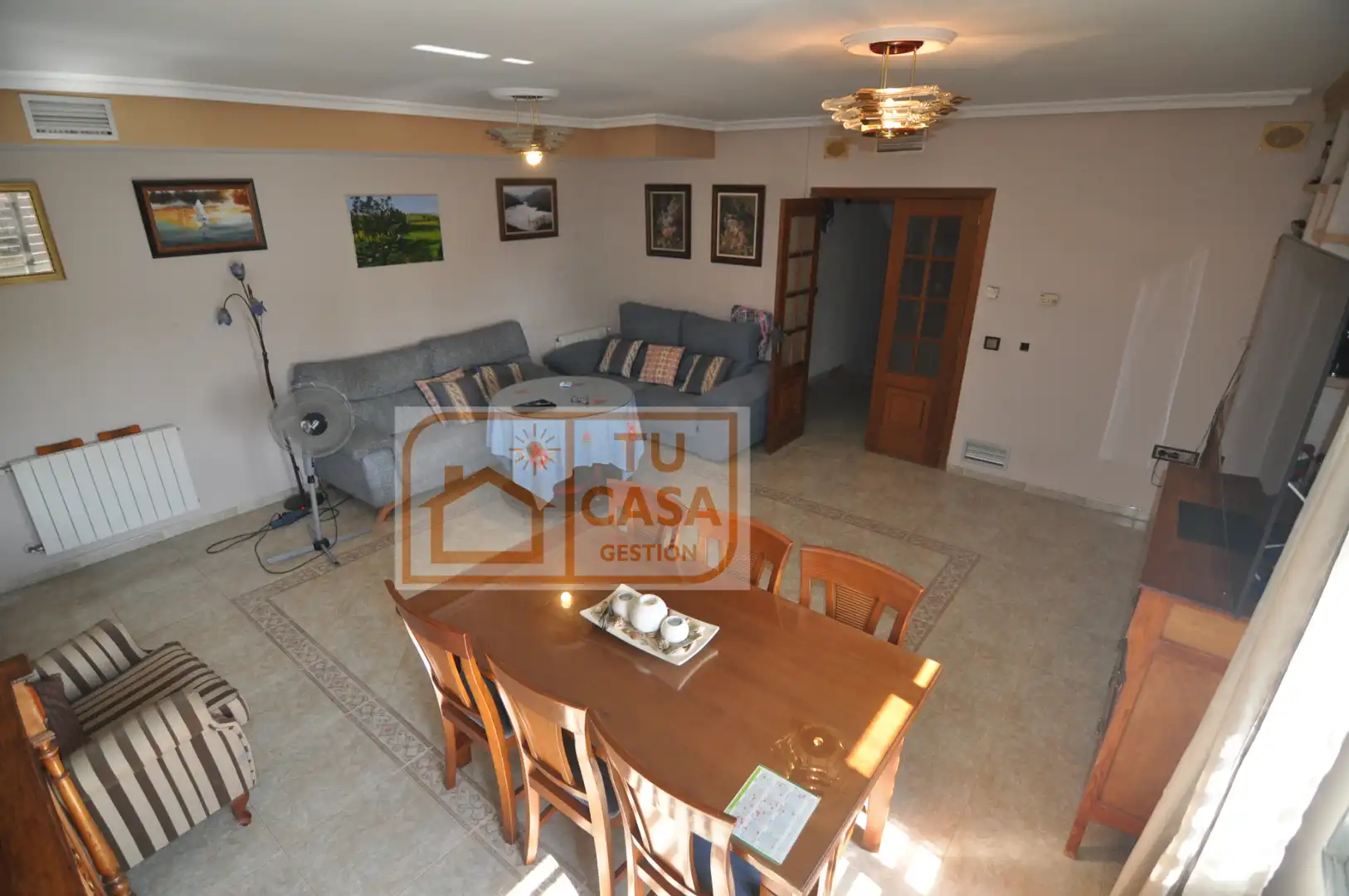 Terraced house with terrace for sale in Calle Carolina Coronado, imagen 6