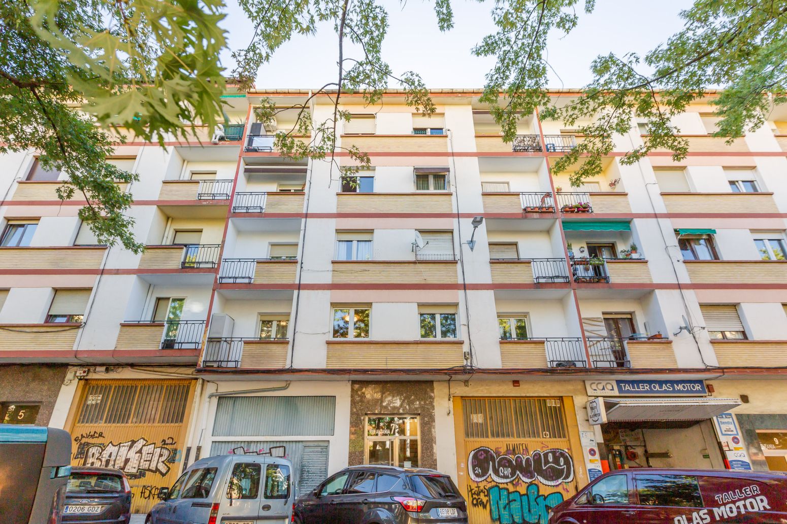 Exterior view of Flat for sale in  Pamplona / Iruña  with Heating, Parquet flooring and Terrace