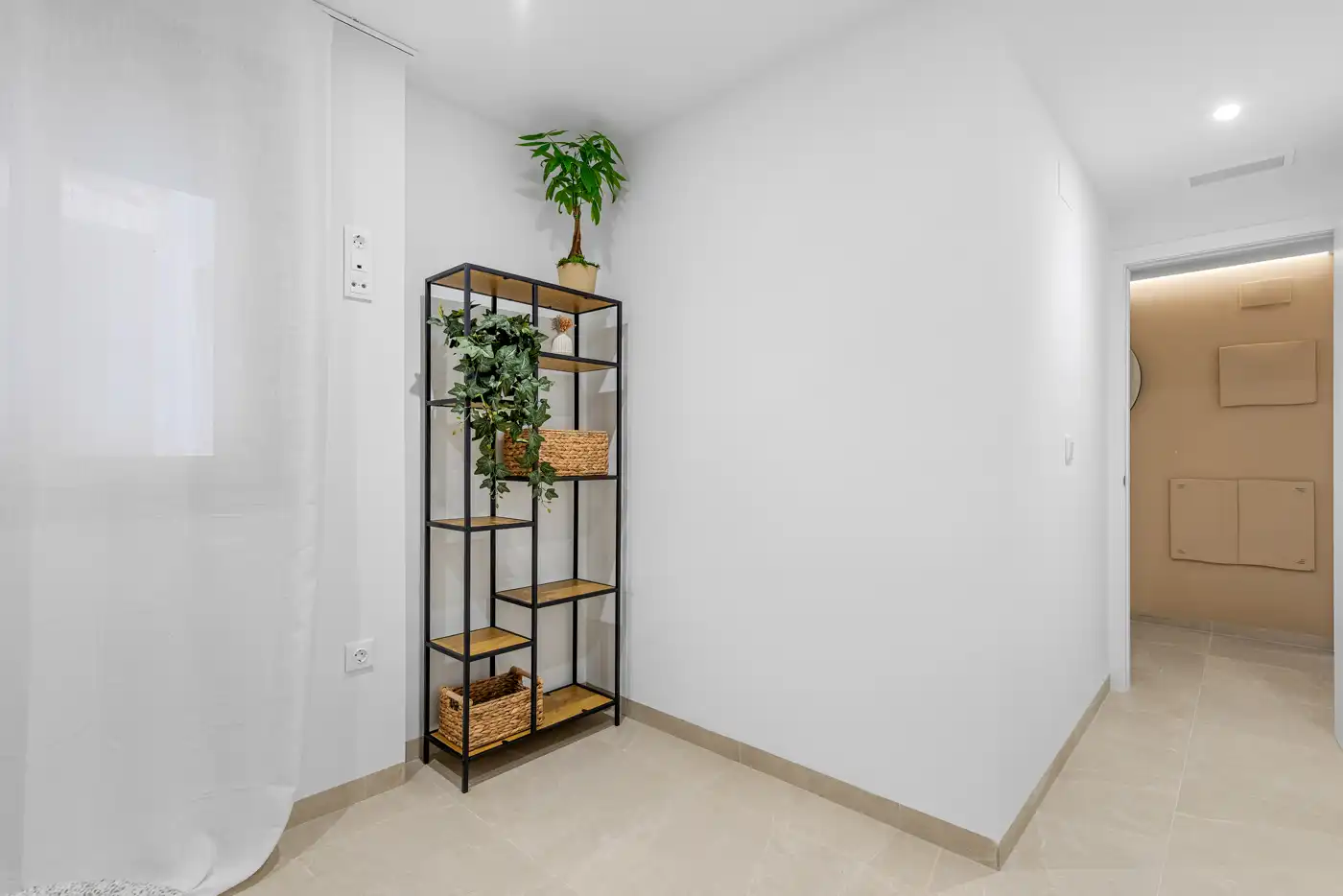 Piso en venta en Jacarilla con Trastero, Balcón y Piscina comunitaria