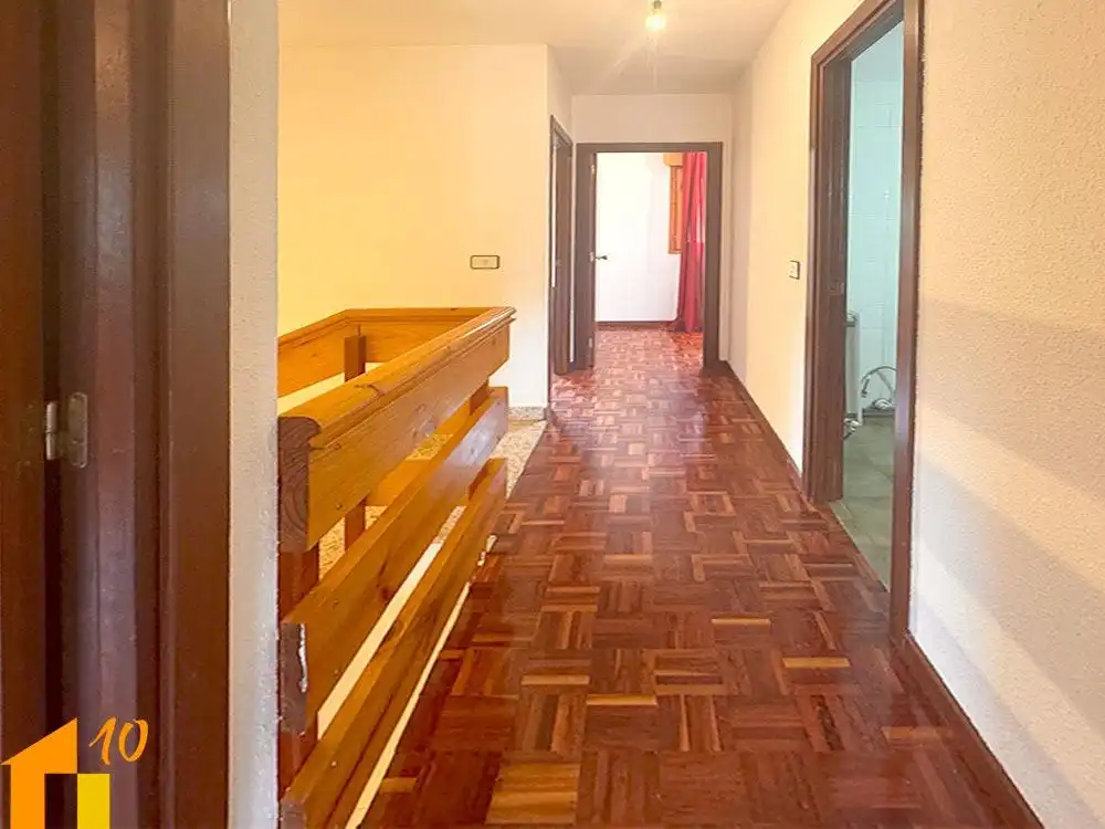 Einfamilien-Reihenhaus zum Verkauf in Belorado mit Heizung und Terrasse