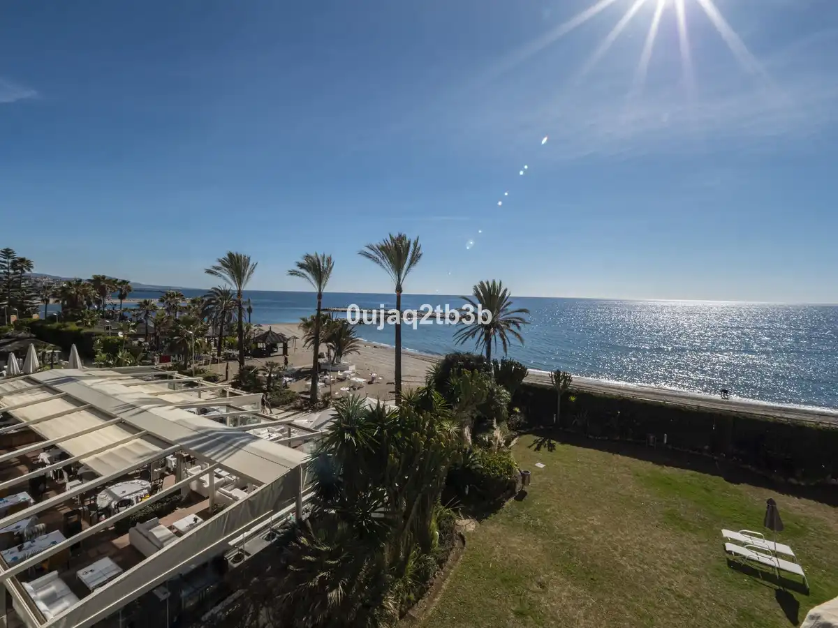 Apartament en venda en Marbella amb Aire condicionat, Terrassa i Traster