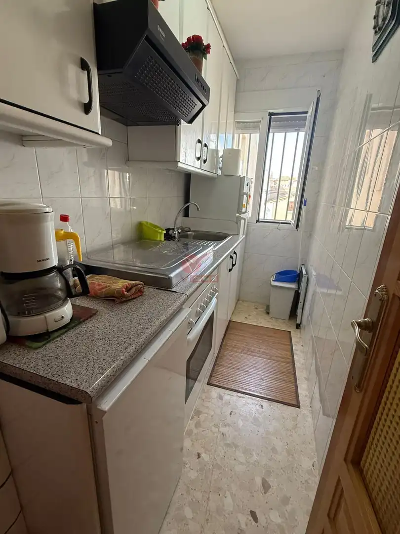 Cuina de Casa o xalet en venda en Belmontejo amb Calefacció i Moblat