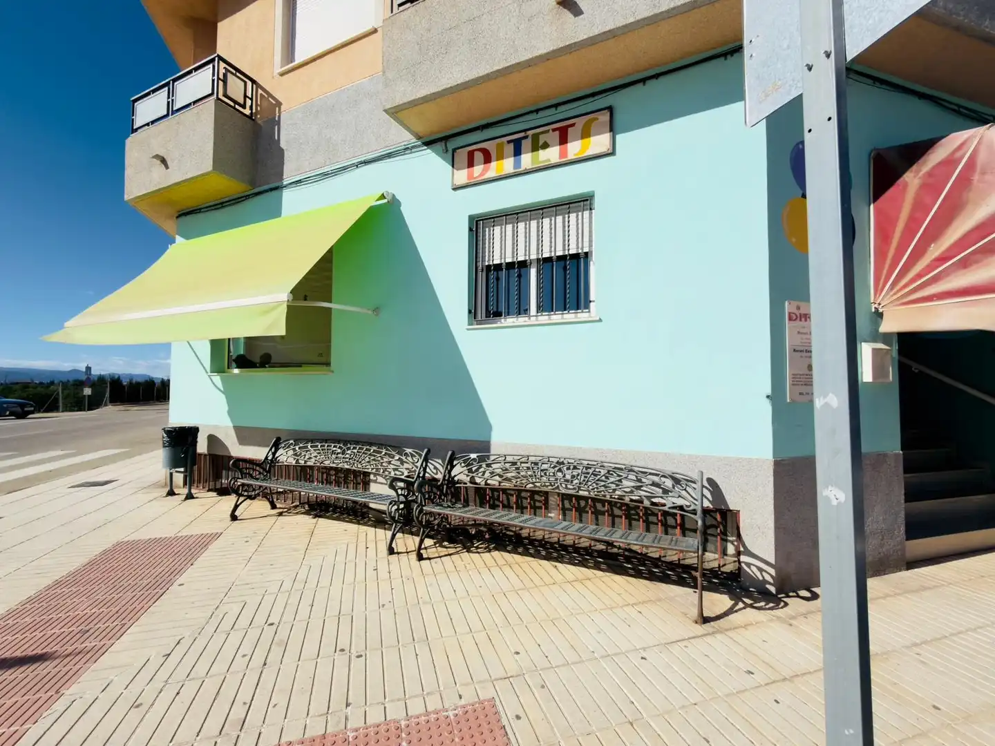 Vista exterior de Local en venda en La Llosa de Ranes