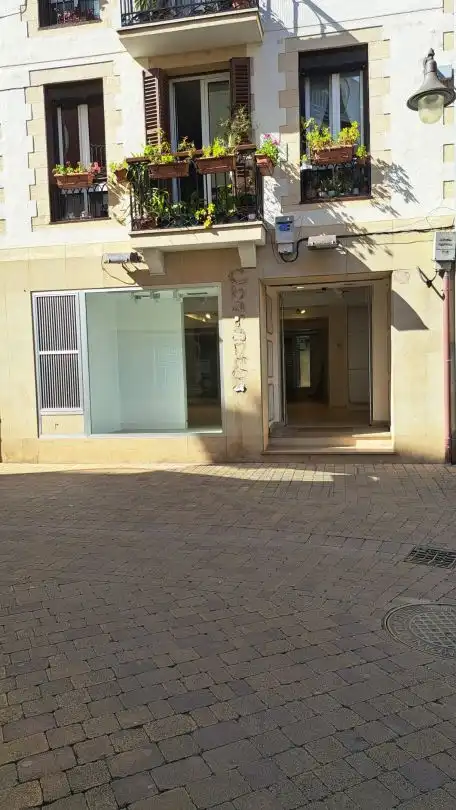 Geschaftsraum zum Verkauf in Zarautz mit Klimaanlage