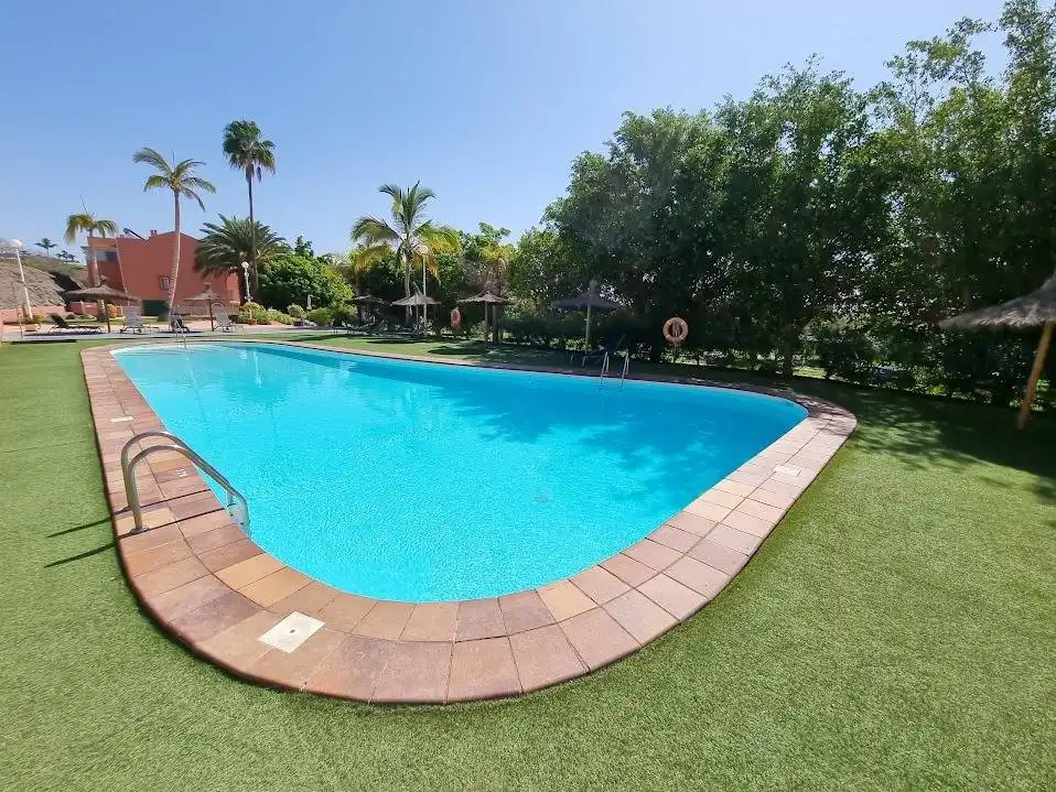 Schwimmbecken von Wohnungen zur Miete in San Bartolomé de Tirajana mit Klimaanlage, Privatgarten und Terrasse