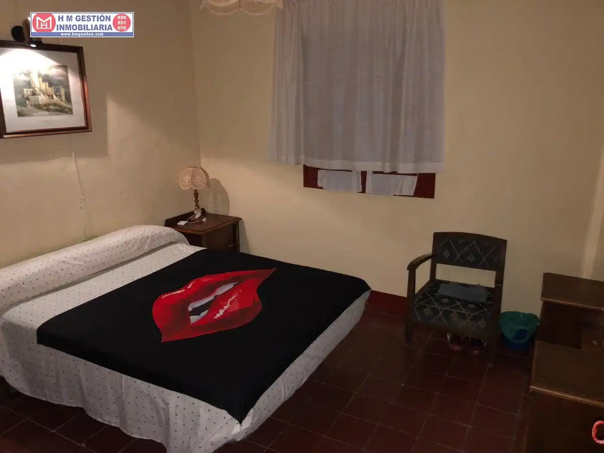 Dormitori de Casa o xalet en venda en Alcázar de San Juan amb Terrassa