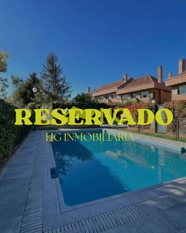 Casa adosada en Venta en Castillo Campodón