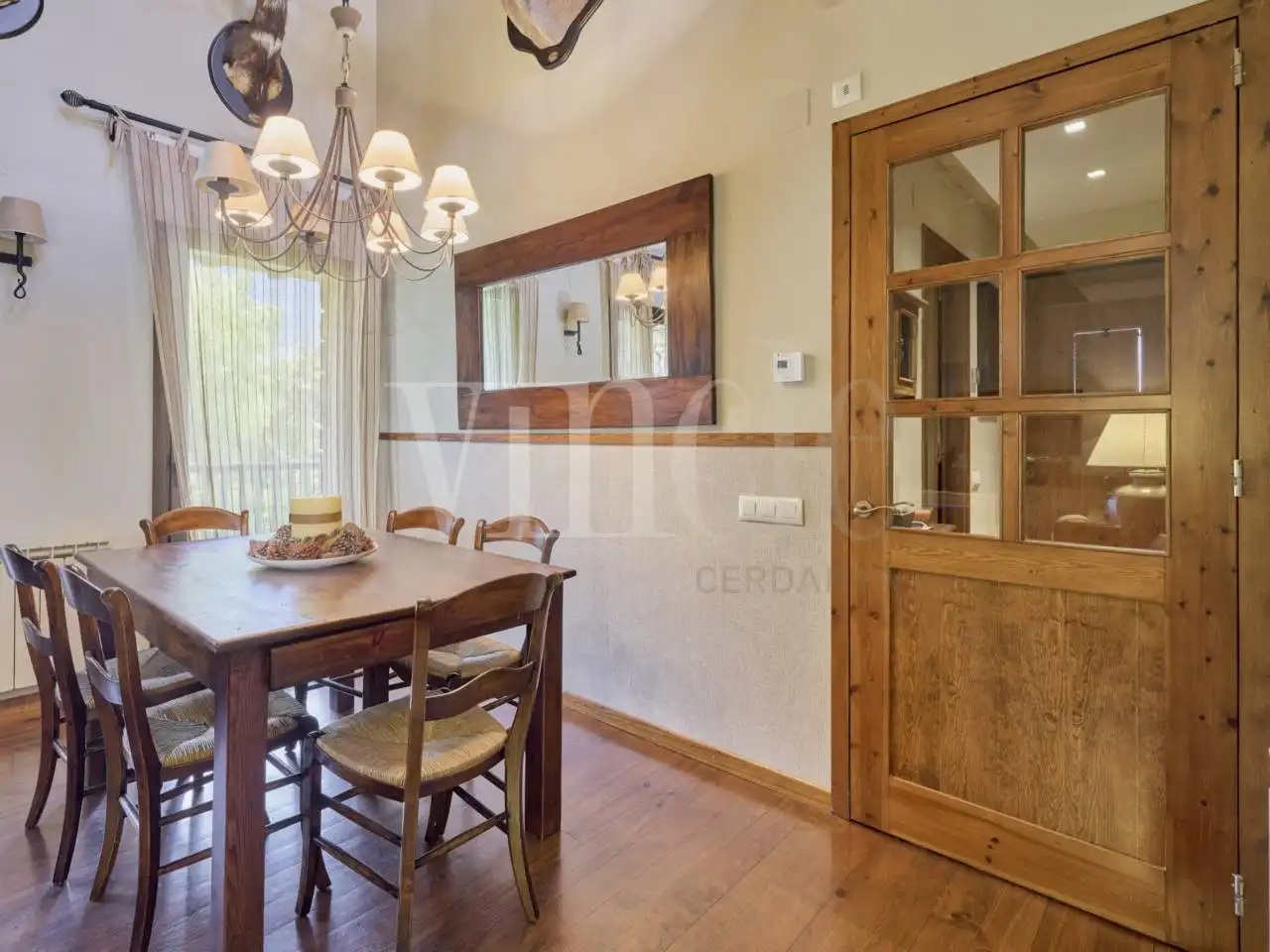Duplexes for sale in Das