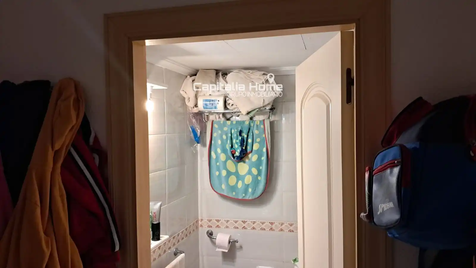 Badezimmer von Wohnung zum Verkauf in Sant Josep de sa Talaia mit Klimaanlage, Heizung und Schwimmbad