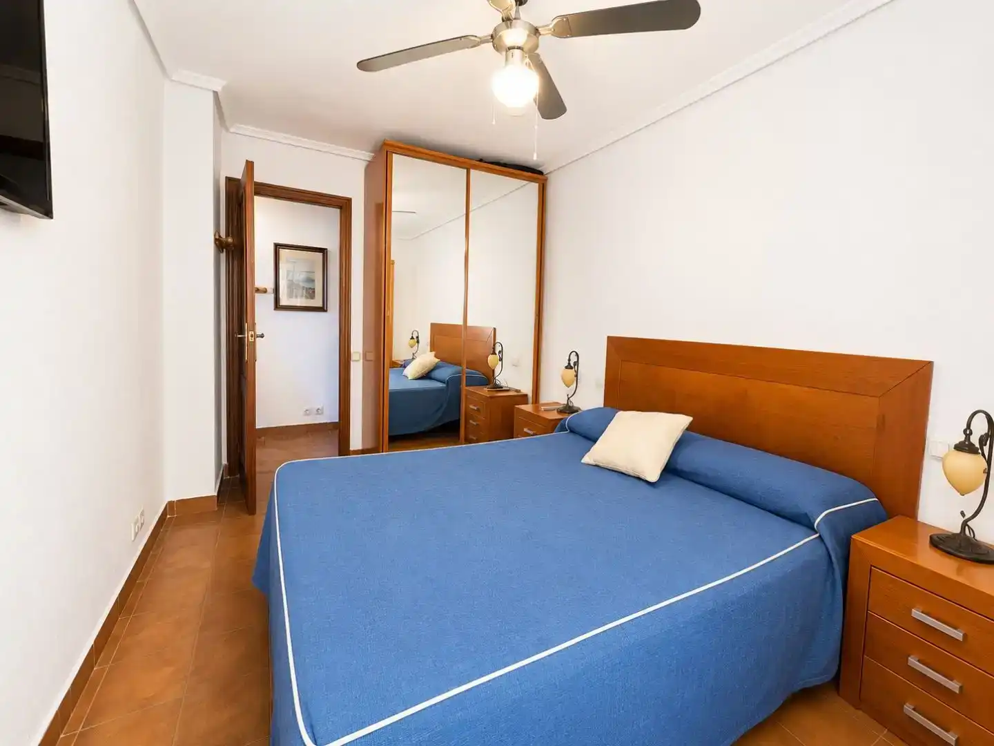 Schlafzimmer von Wohnung zur Miete in Cullera mit Klimaanlage, Schwimmbad und Balkon