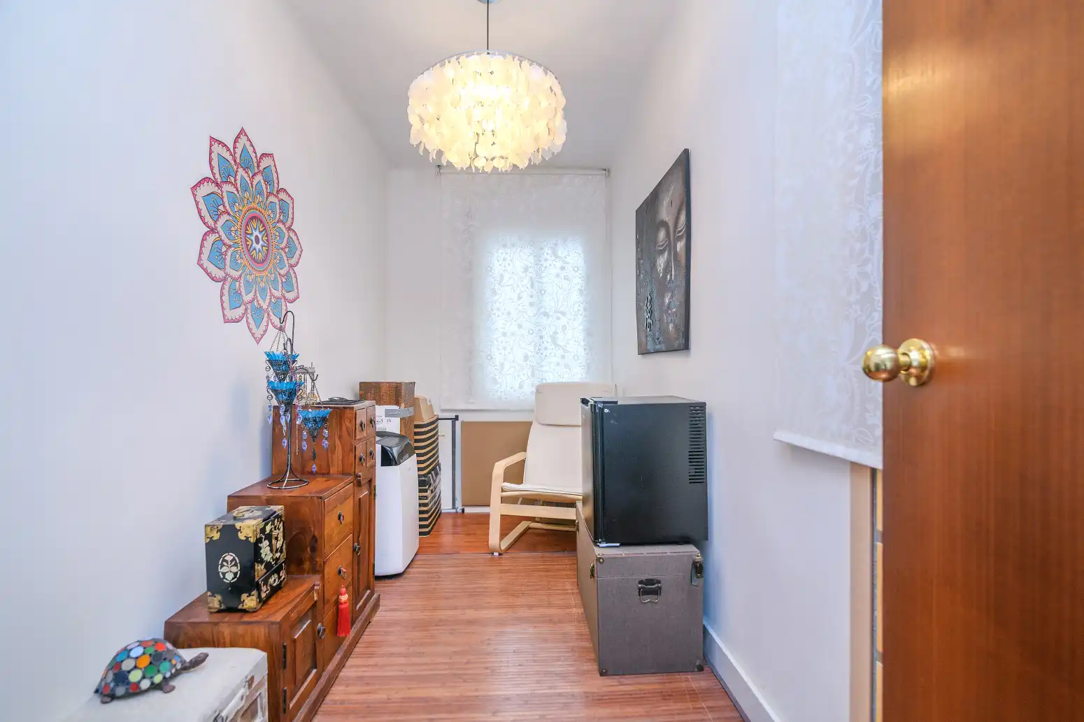 Wohnung zum Verkauf in Barcelona mit Heizung, Parkett und Balkon