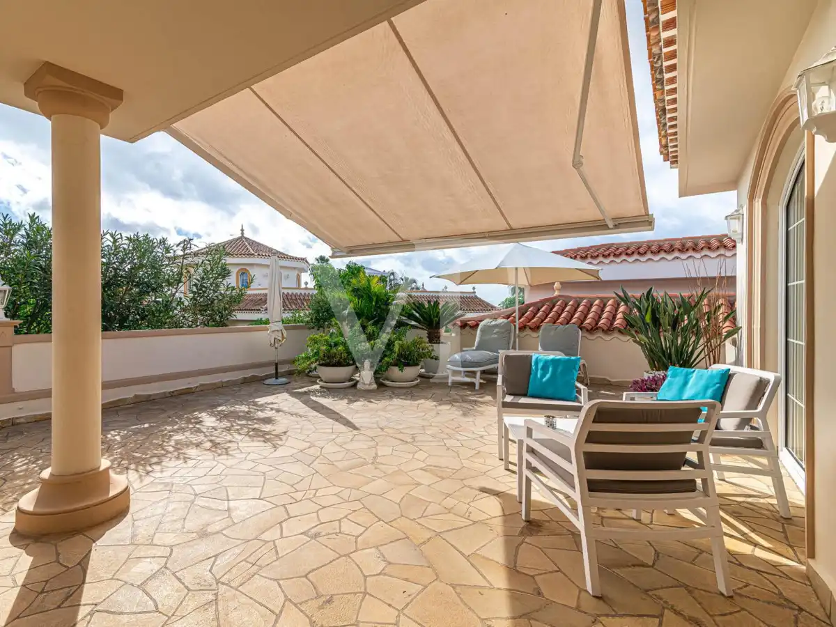 Houses for sale in Playa del Duque