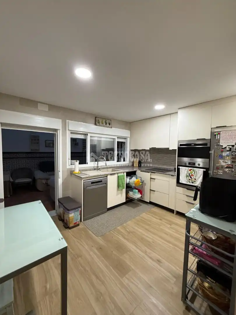 Detached homes for sale in Colores - Entreparques