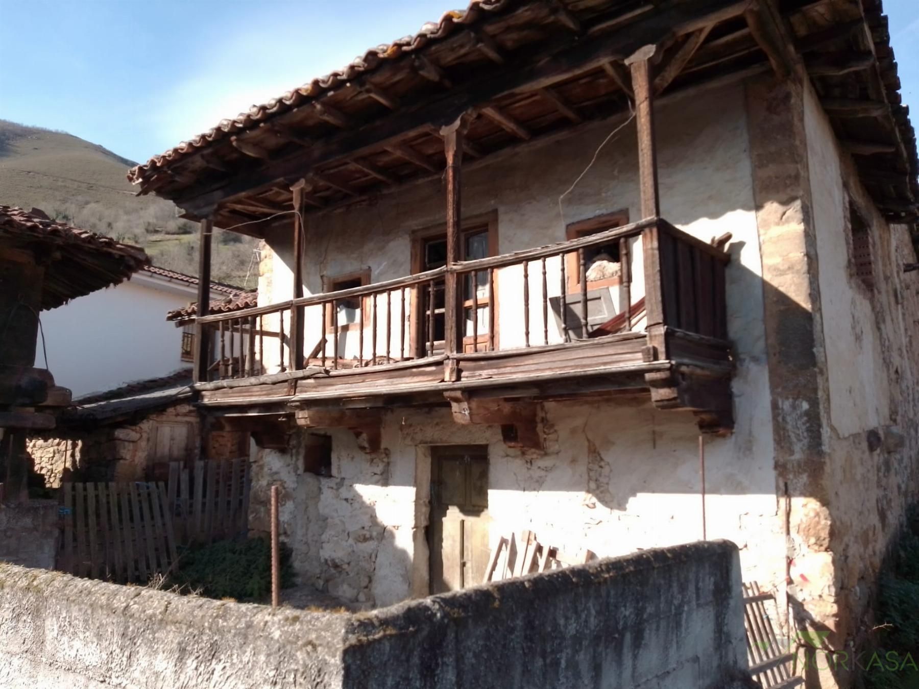 Exterior view of House or chalet for sale in Quirós