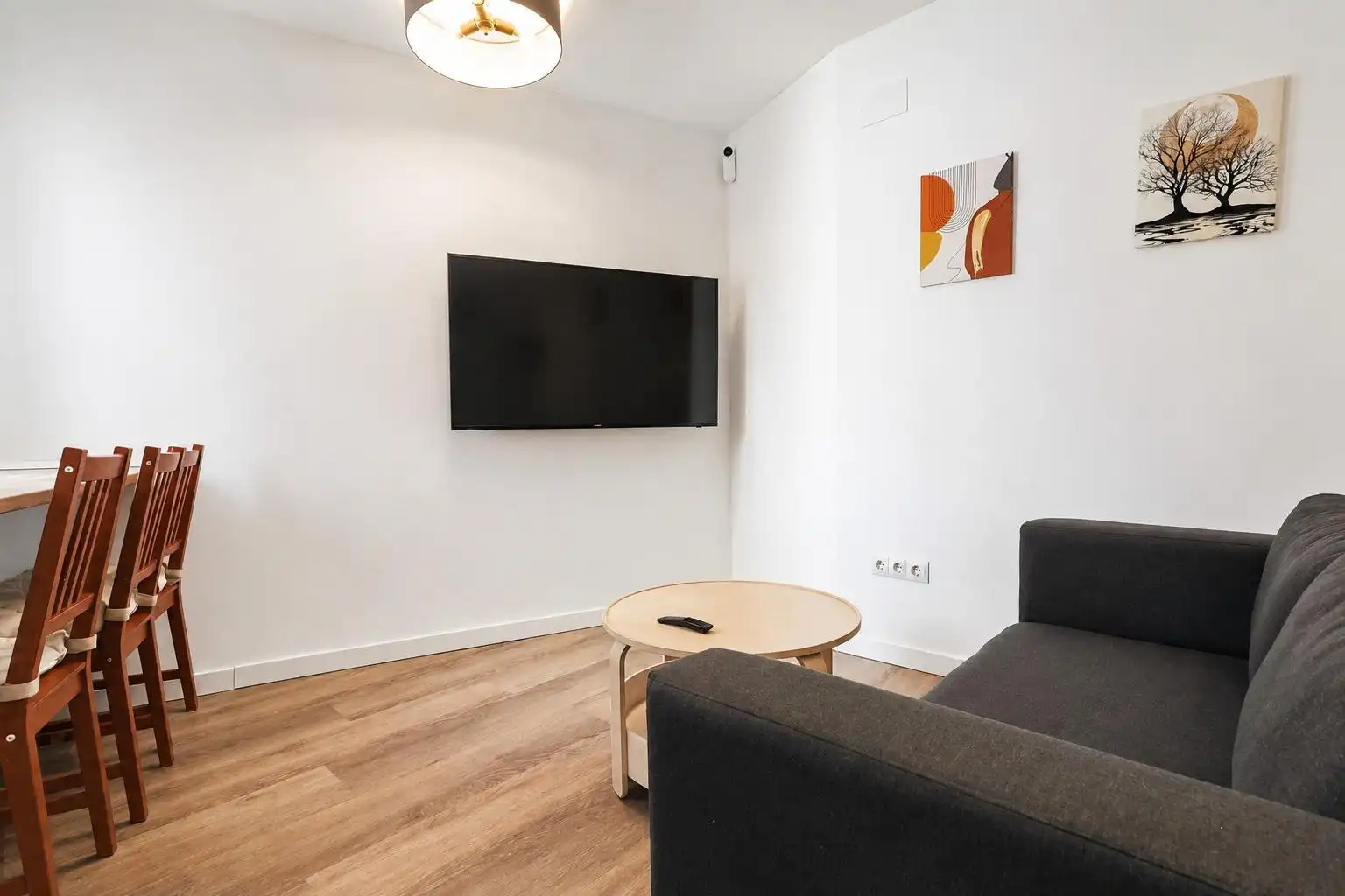 Sala d'estar de Pis per a compartir en Madrid amb Aire condicionat, Calefacció i Moblat