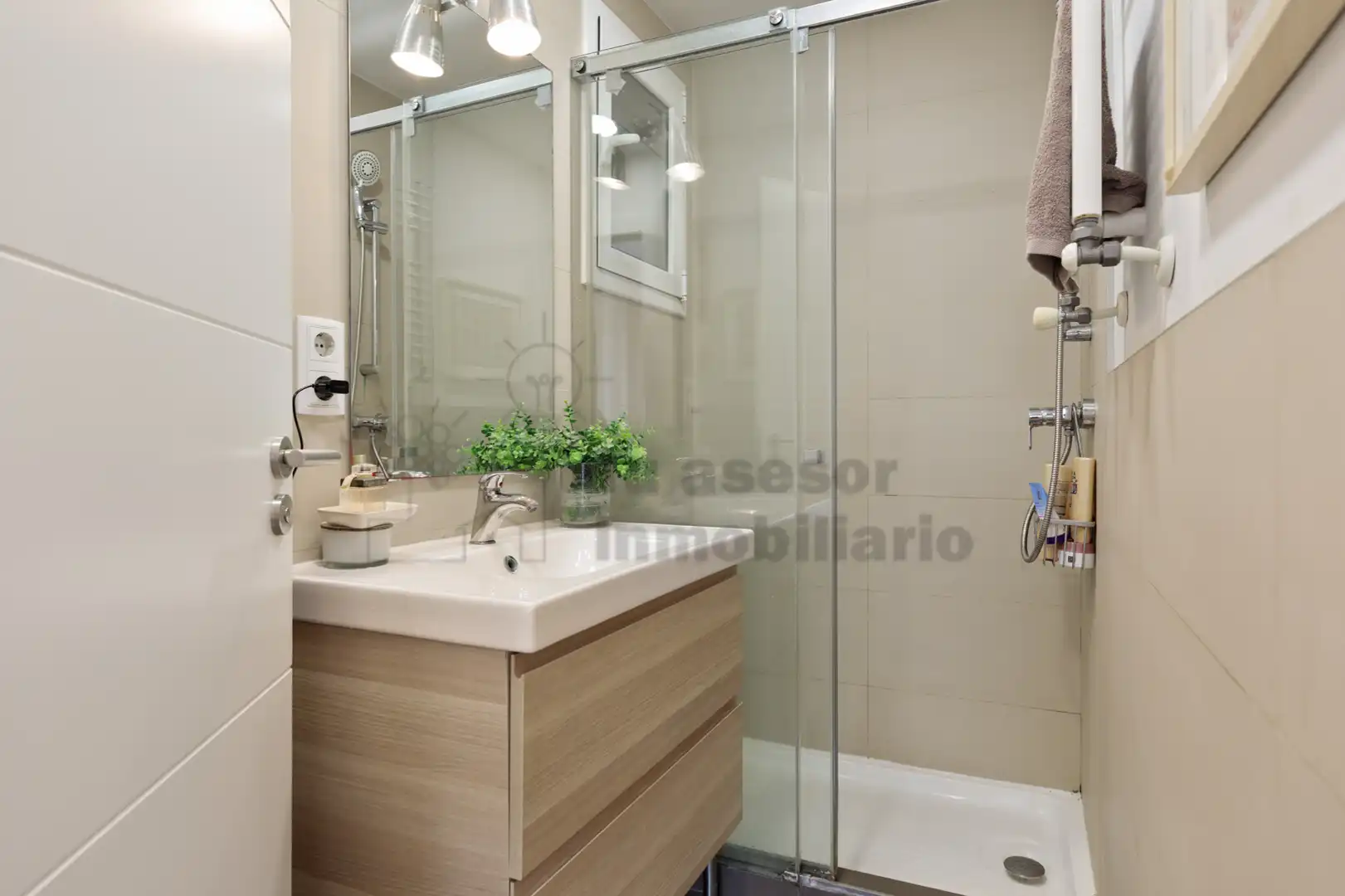 Baño de Piso en venta en Barcelona con Aire acondicionado, Calefacción y Parquet