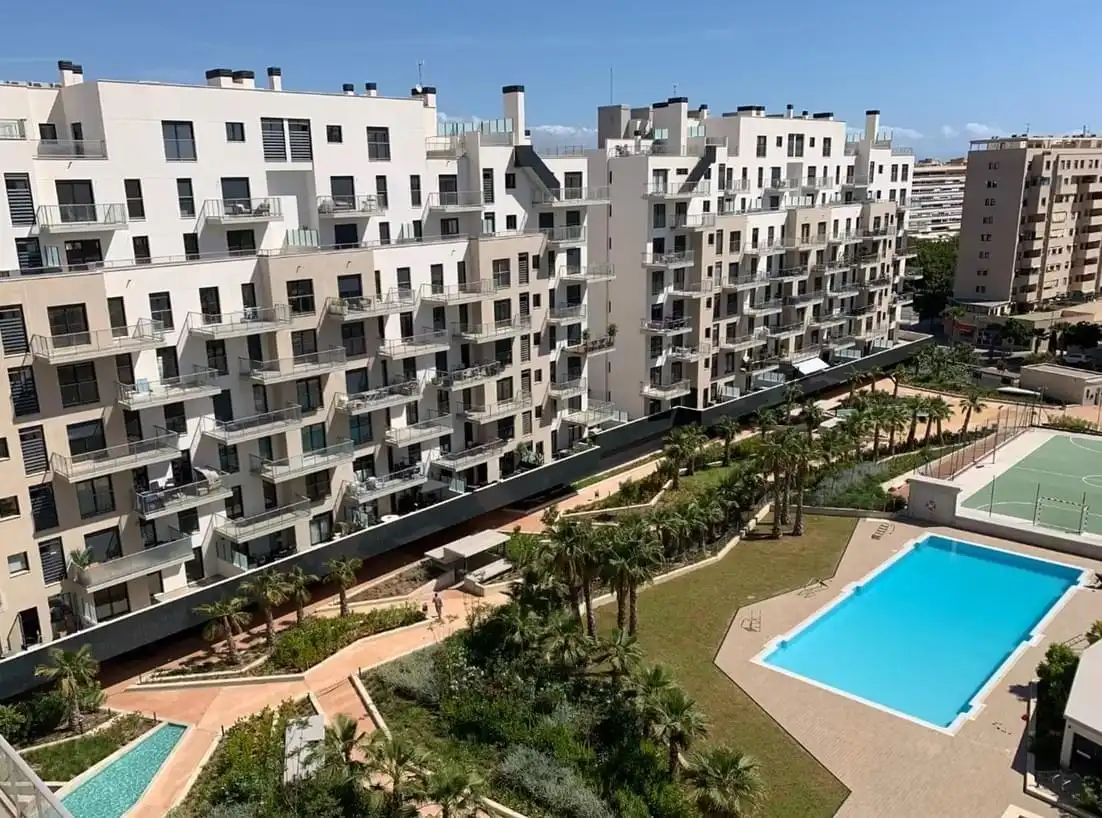 Wohnung mit Pool zur Miete in Calle Calle Tridente, imagen 3