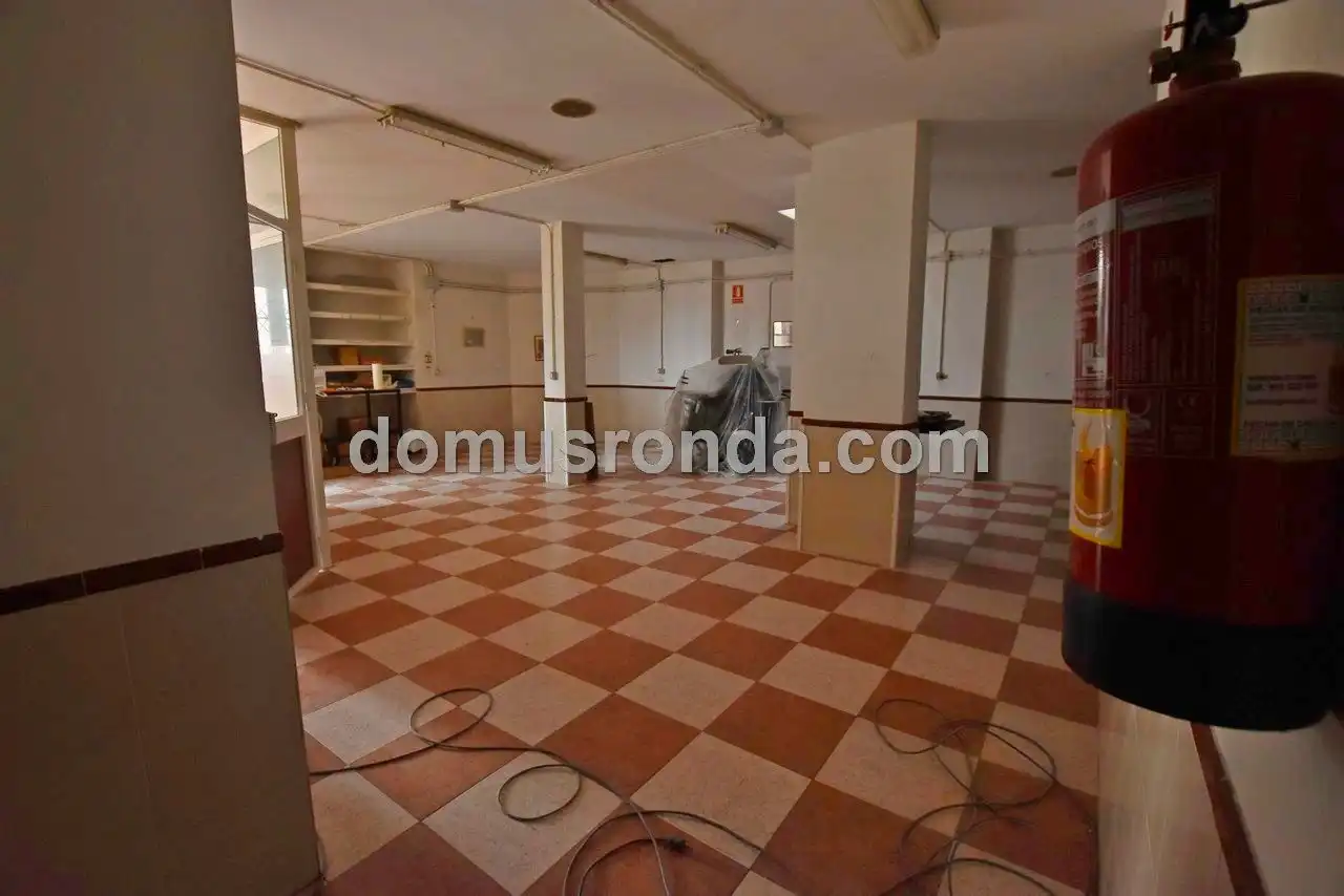 Local comercial en venda a Casco Histórico, imagen 3