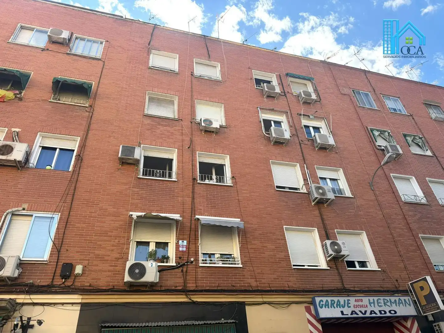 Vista exterior de Piso en venta en Madrid con Aire acondicionado y Amueblado
