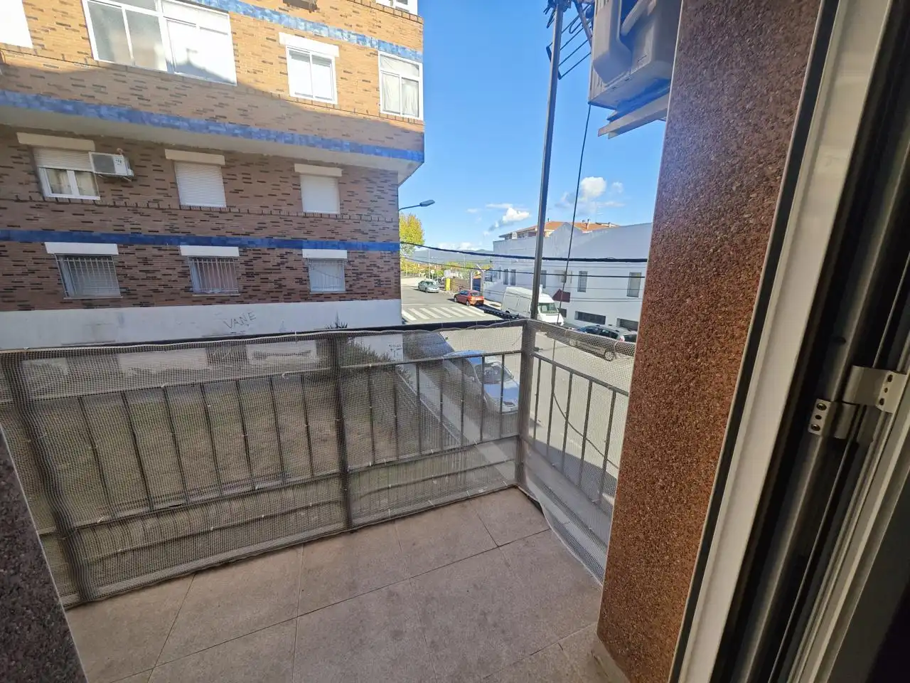 Piso en venta en Miralvalle - Av. Virgen del Puerto - La Data